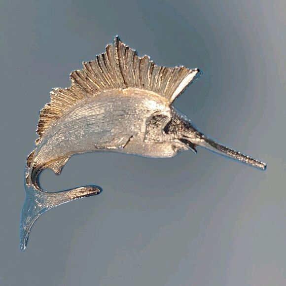 Vintage Swordfish Sailfish Brooch Gold Tone Martin Marine Fisherman Statement - Picture 2 of 12